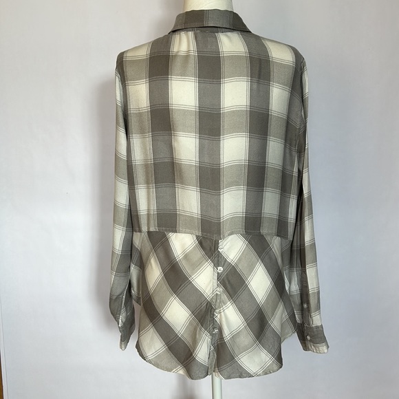Lucky Brand gray and white super soft flannel button up shirt szL - Picture 8 of 11